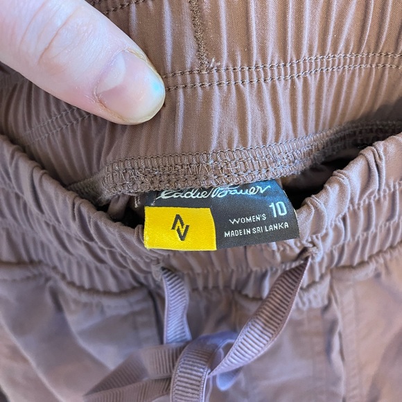 Eddie Bauer Joggers - Picture 4 of 4